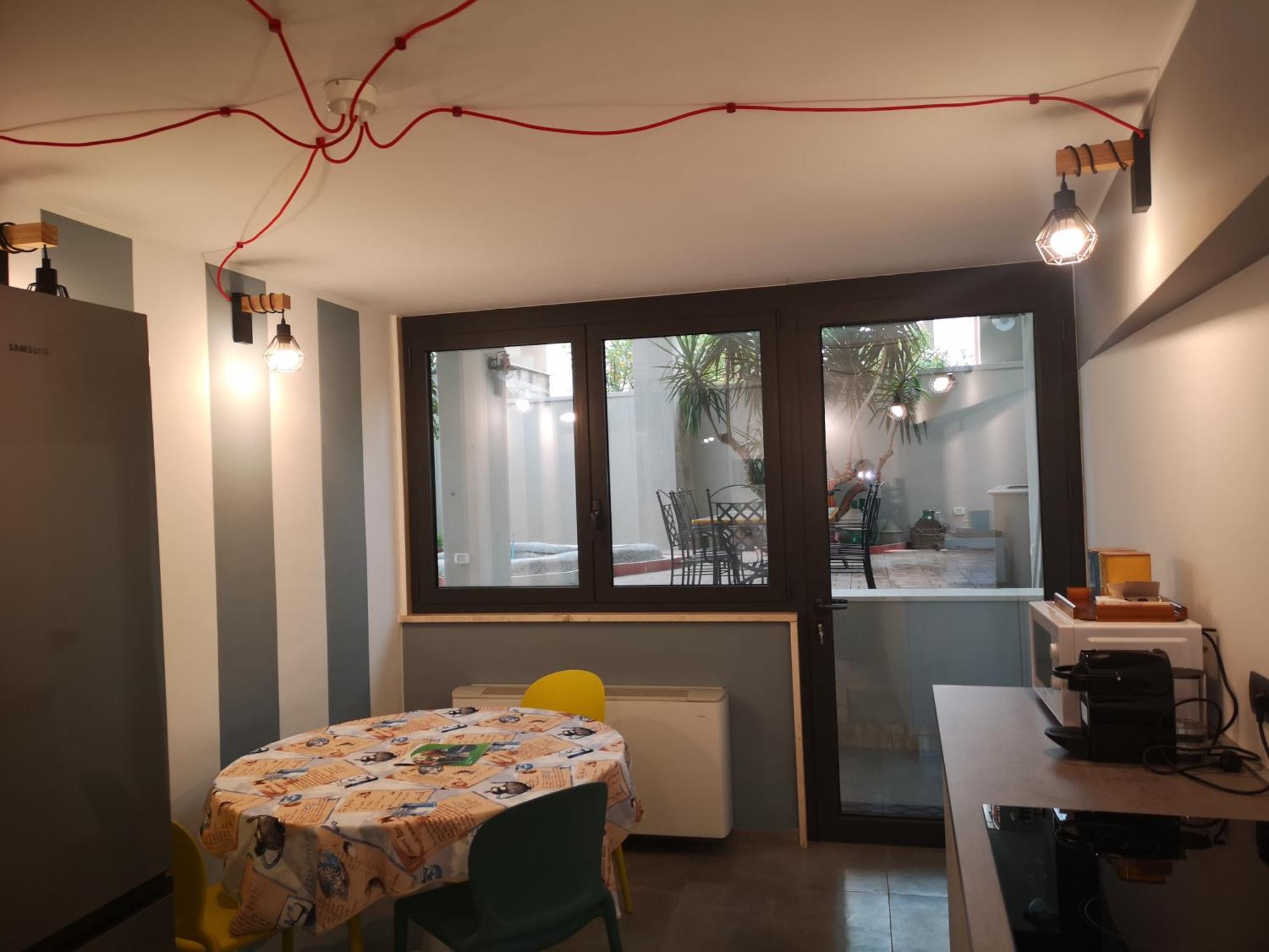 Palazzo Lagioia 2: Prestigioso Miniappartamento Triggiano Exteriör bild