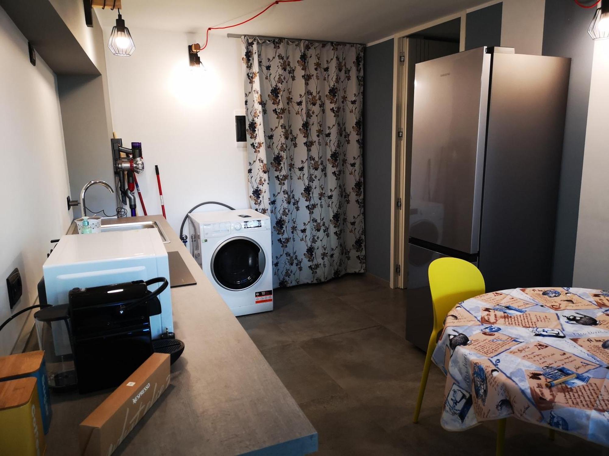 Palazzo Lagioia 2: Prestigioso Miniappartamento Triggiano Exteriör bild